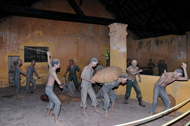 nhà tù Côn Đảo