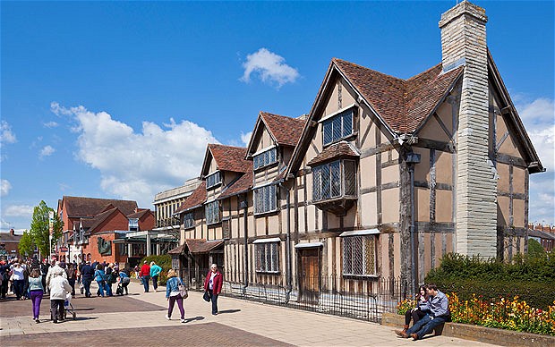  Stratford-upon-Avon