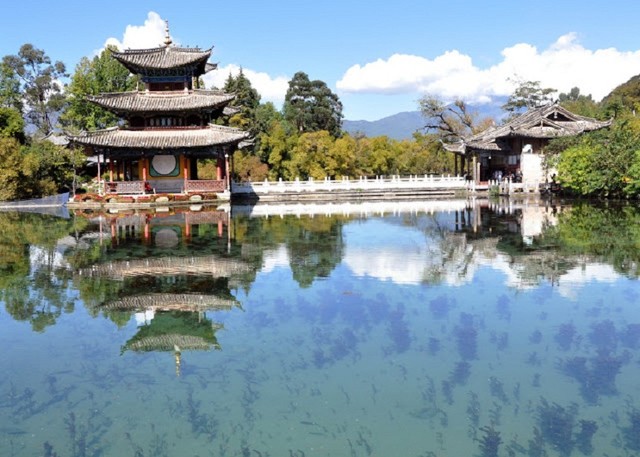 Công viên Hắc Long Đàm