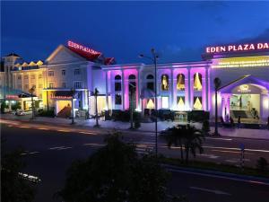 Tour Free and Easy Đà Nẵng: Hồ Chí Minh - Eden Palza Đà Nẵng 4* - Biển Mỹ Khê 4 ngày 3 đêm