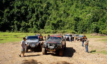 Du lịch Xuyên Việt bằng ô tô + Máy bay